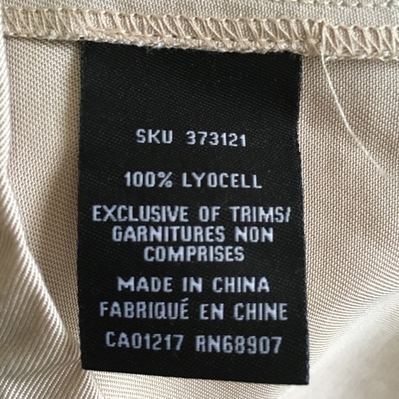 Le Chateau Sand Colour Dress Size Medium - Picture 8 of 11